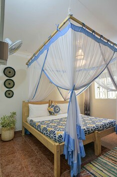 cycad entebbe guest house