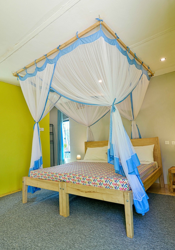 cycad entebbe guest house