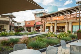 holiday inn gaithersburg by ihg