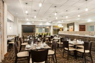 holiday inn gaithersburg by ihg