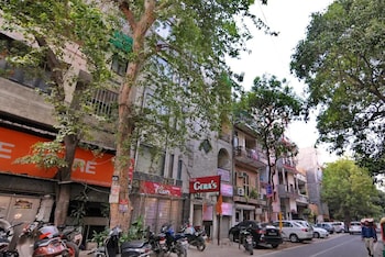 Hotel Gera's,India>>New Delhi,2 star