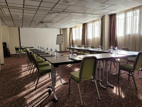 best western hotel atrium