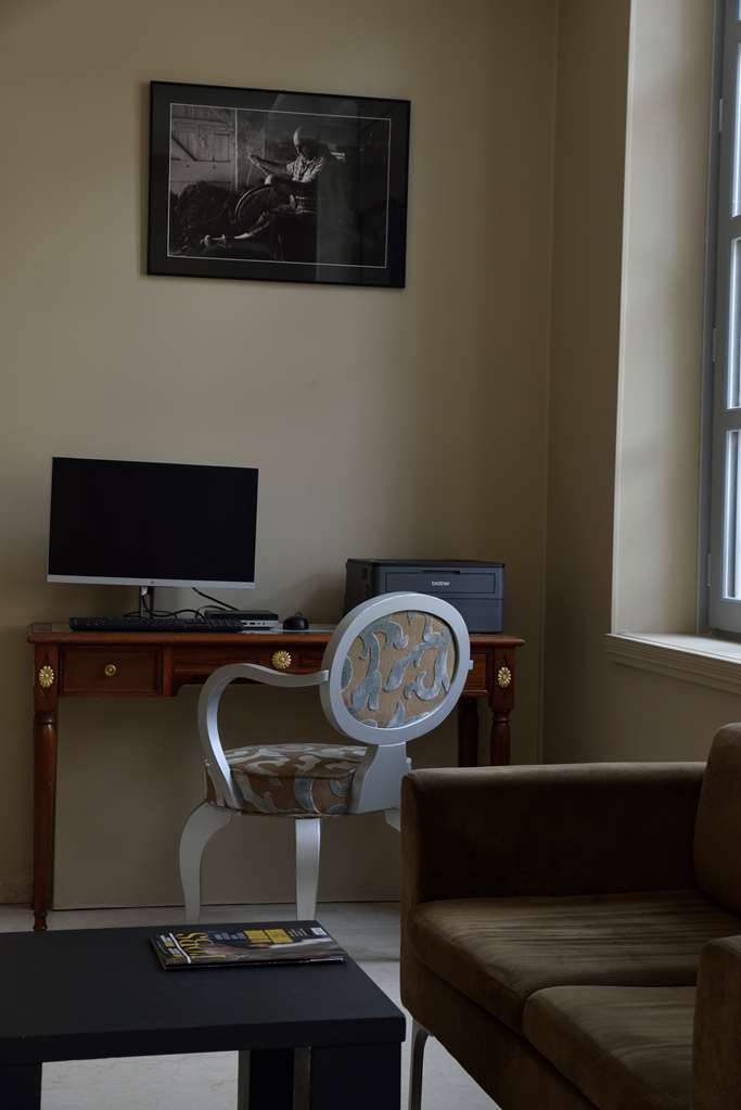 best western hotel atrium