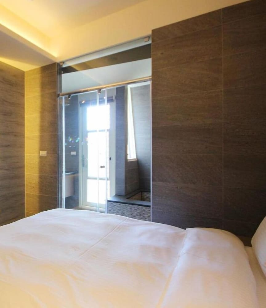 now and then hot spring inn