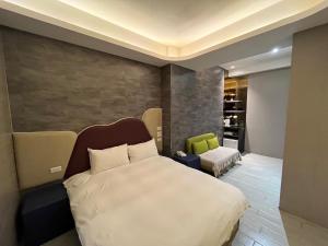 now and then hot spring inn