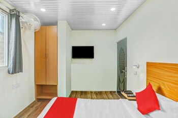 hotel jeet stay