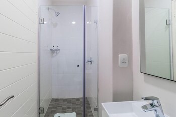 stay at the regency apartment hotel