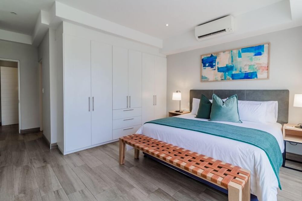 stay at the regency apartment hotel
