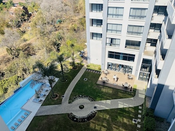 stay at the regency apartment hotel