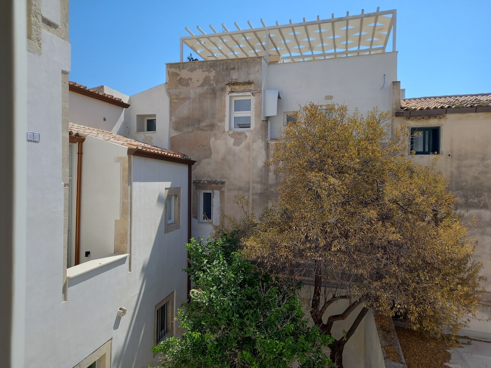 lanterne magiche ortigia suites