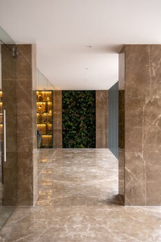 golden tulip bhopal