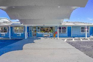 sunrise inn by oyo titusville fl