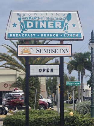 sunrise inn by oyo titusville fl