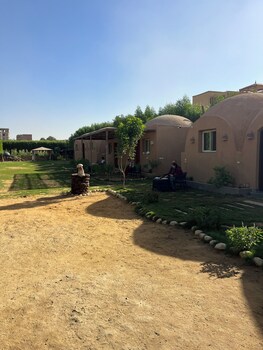 sun temple inn