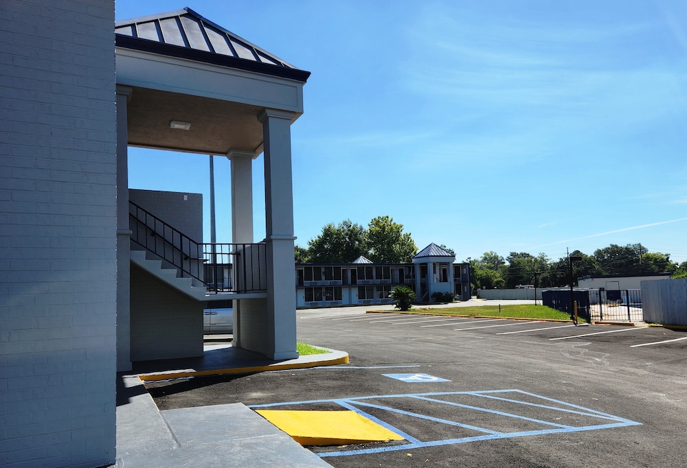 smart stay inn