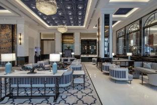 grande centre point surawong bangkok