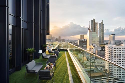 grande centre point surawong bangkok