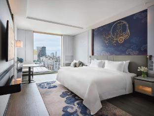 grande centre point surawong bangkok