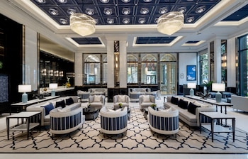 grande centre point surawong bangkok