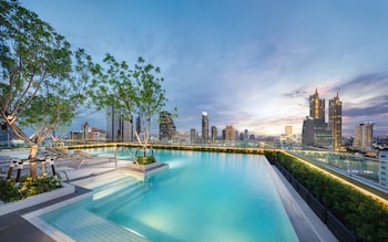 grande centre point surawong bangkok