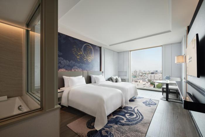 grande centre point surawong bangkok