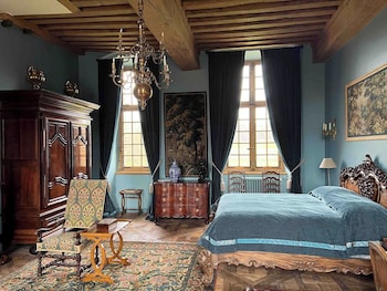 chateau de la riviere