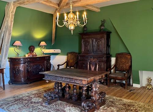 chateau de la riviere