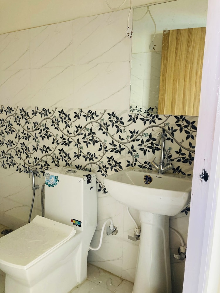 sizzling resort and adventure