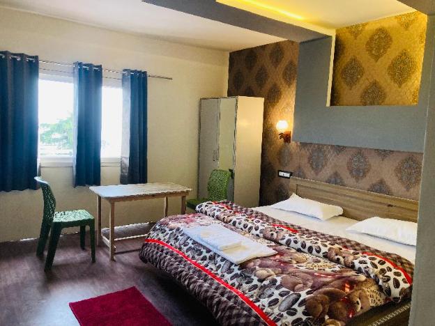 sizzling resort and adventure