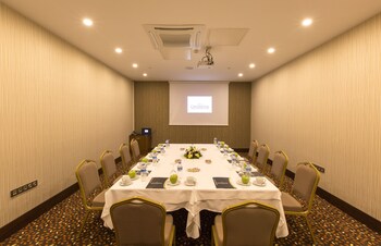 teymur continental hotel