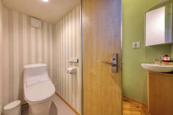 piilo asobiandstay