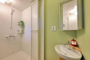 piilo asobiandstay