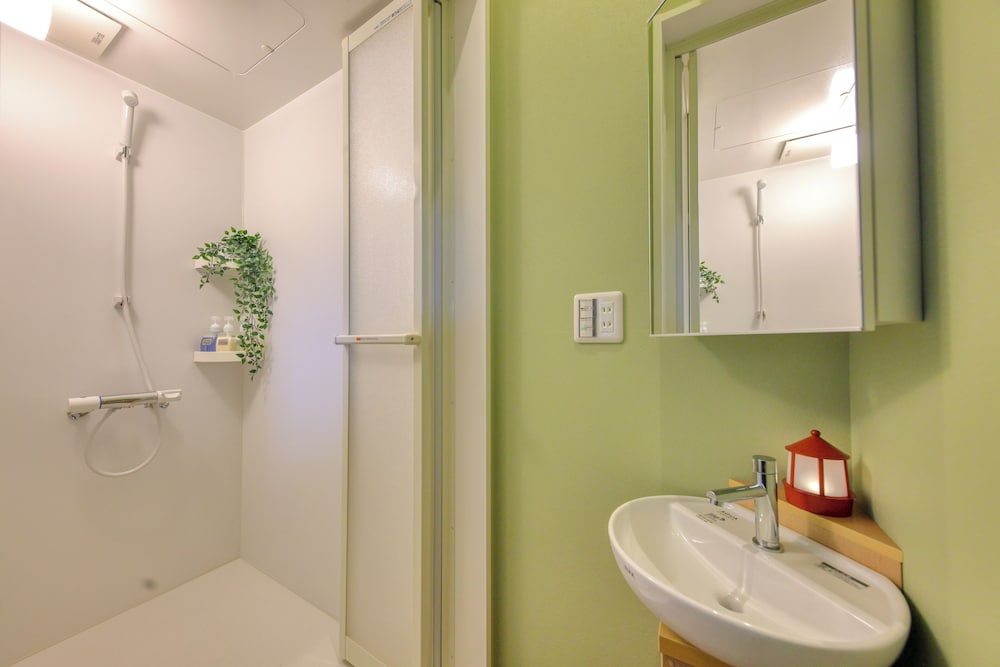 piilo asobiandstay