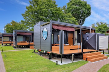 piilo asobiandstay