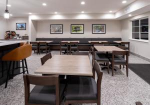 grandstay hotel and suites algona ia