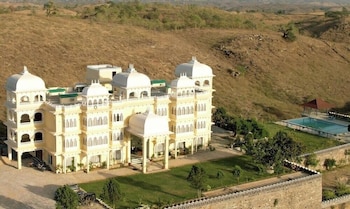 wishotel resort phoenix neergarh palace