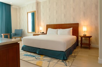 waymore hotel spa and casino