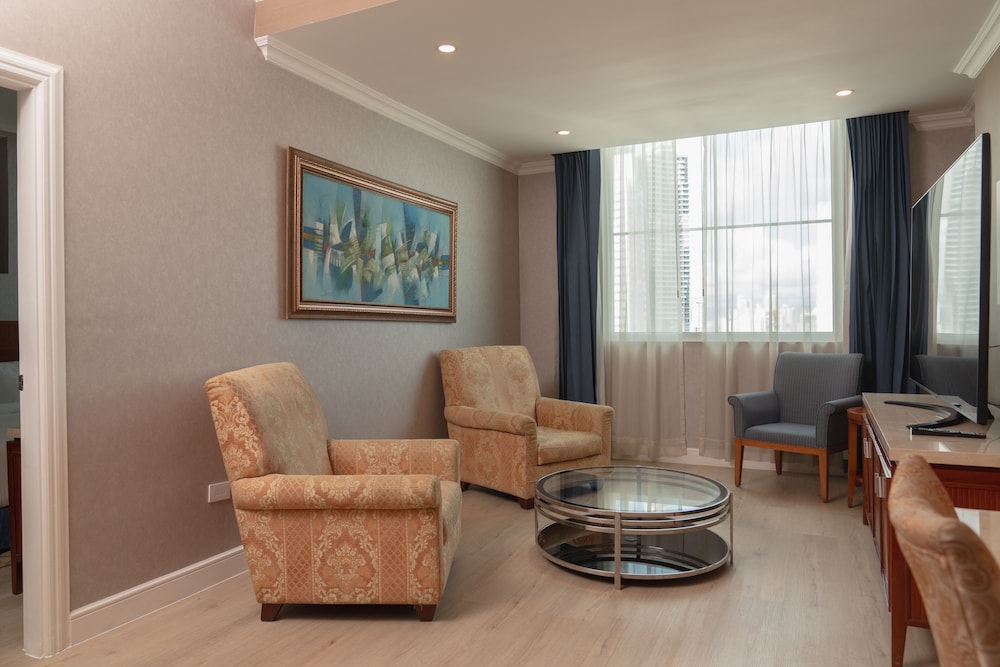 waymore hotel spa and casino