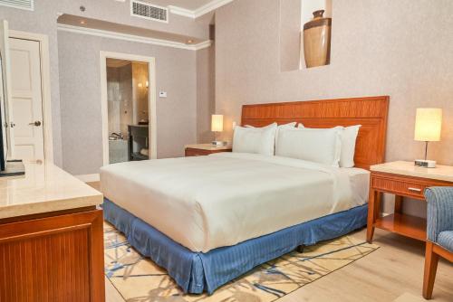 waymore hotel spa and casino