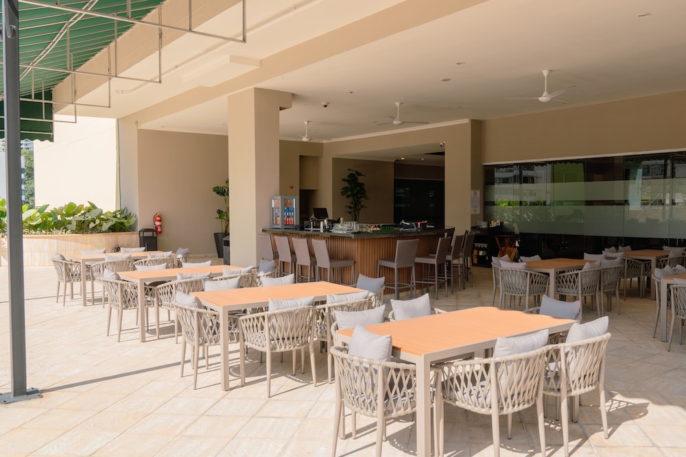 waymore hotel spa and casino