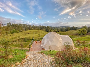 bohemia glamping