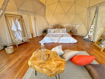 bohemia glamping