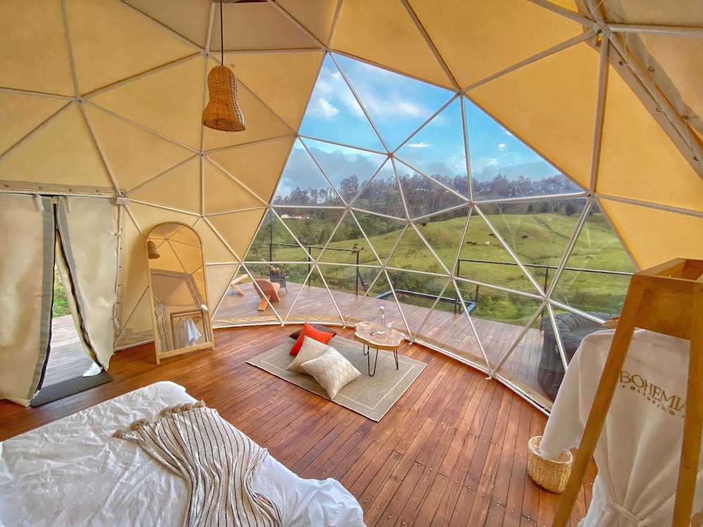 bohemia glamping