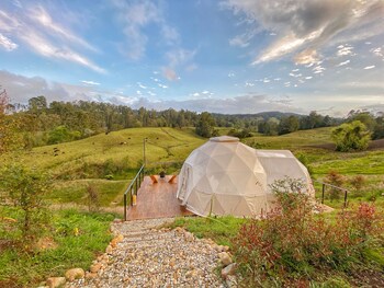 bohemia glamping