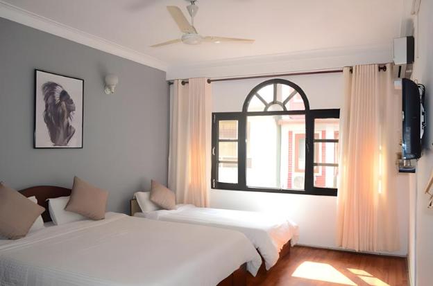hotel holy inn