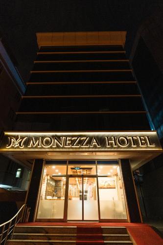 monezza hotel maltepe