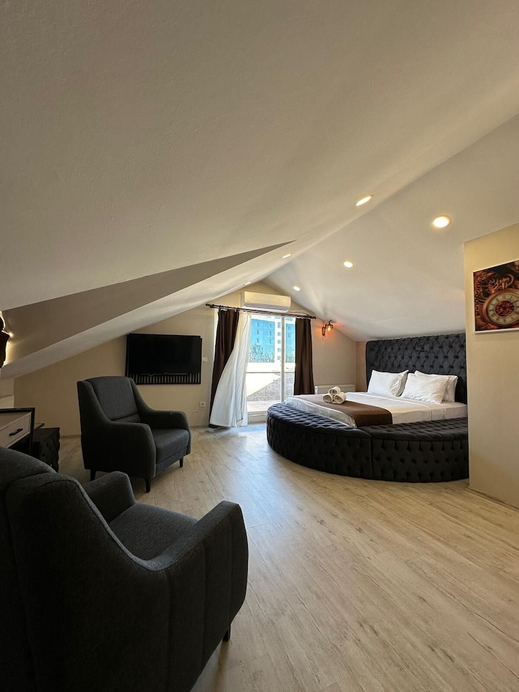 monezza hotel maltepe
