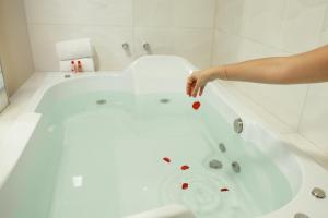 roma hotel by h hoteis airport