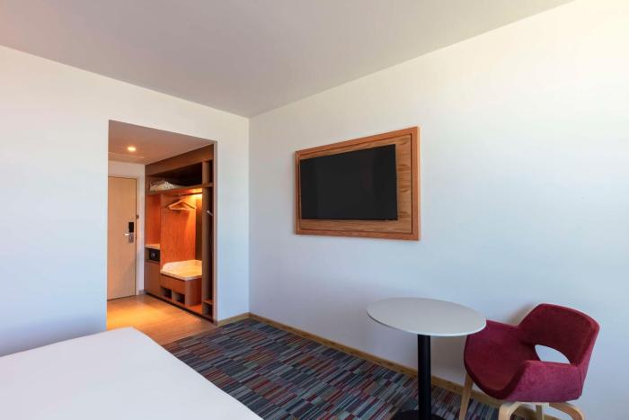hilton garden inn guadalajara airport