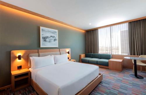 hilton garden inn guadalajara airport